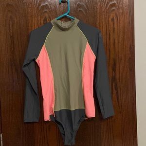 Womens long sleeve high neck swim suit